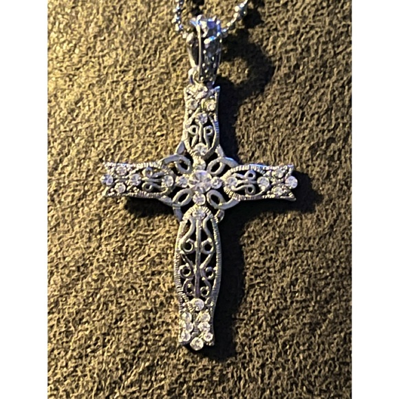 Cookie Lee Jewelry - Cookie Lee Silver-Tone Filigree Cross Necklace with Clear Crystals
